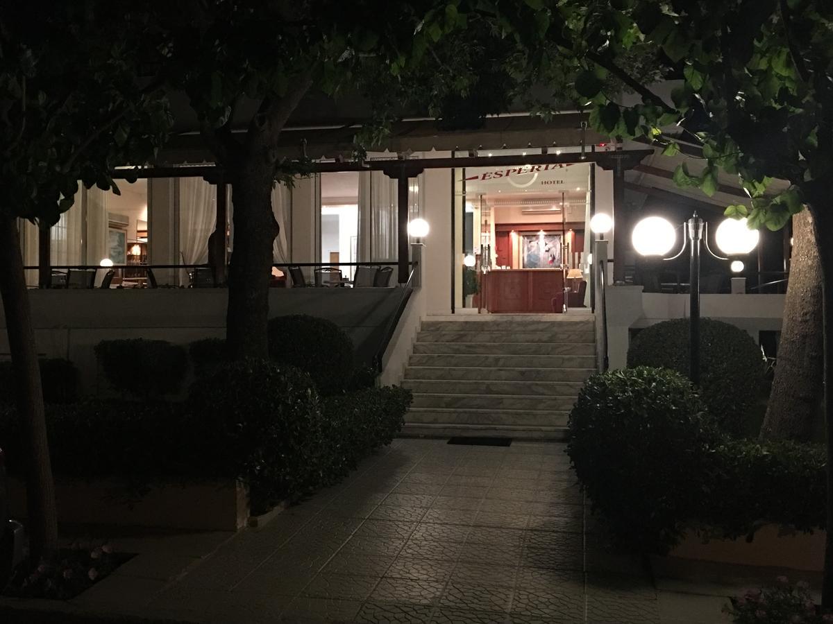 Hotel Esperia ลูตราอิปาตริส ภายนอก รูปภาพ